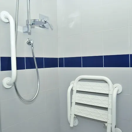 בית הארחה 1854