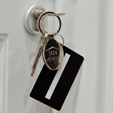 1854 Pensión Turín